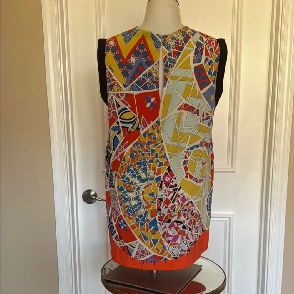 Emilio Pucci Multicolor Mosaic Print Sleeveless Top with Orange Trim - Picture 4 of 6